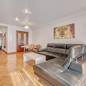 Mendebaldea Hospitales Premium Apartamento Pamplona